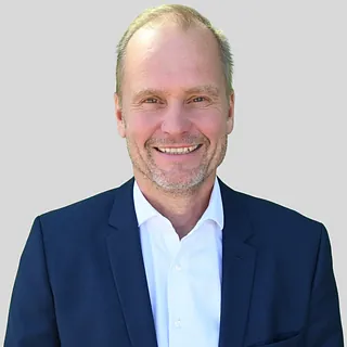 Søren Madsen Technical Sales Manager Nordic & Baltic sm@reciprotor.com Tlf. 40 74 49 14