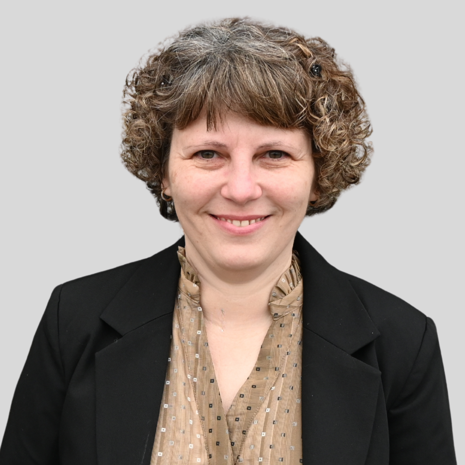 Daisy Laursen Administration & Finance Mobil: +45 22 87 20 65 E-mail: dl@reciprotor.com